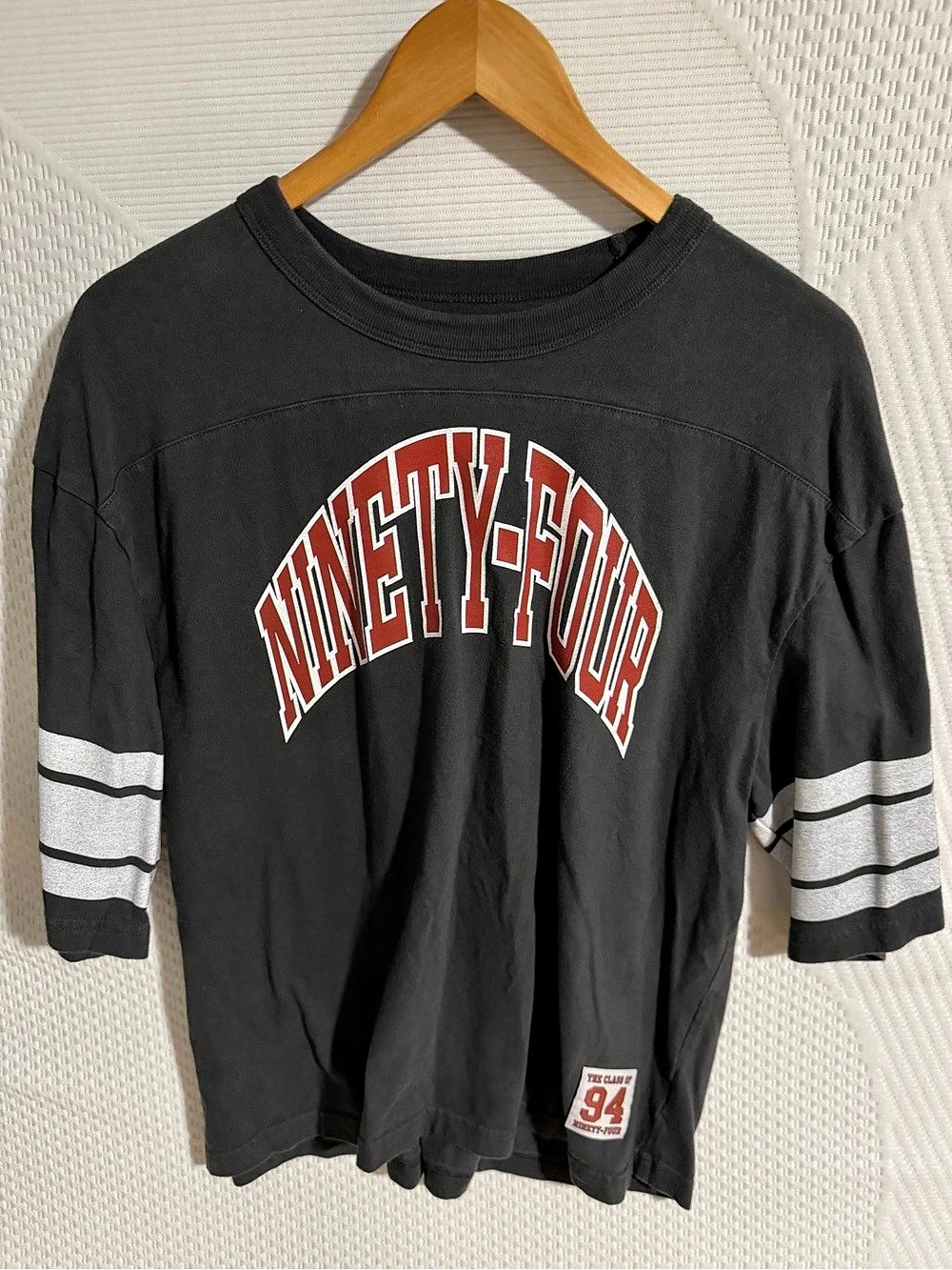 Old Navy women’s Graphic Tee Size Medium Black & White